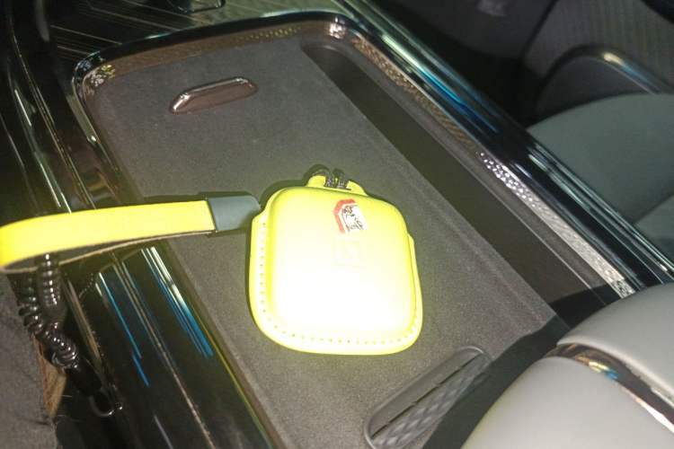 Used Zeekr MIX 2025 Intelligent Driving Version
