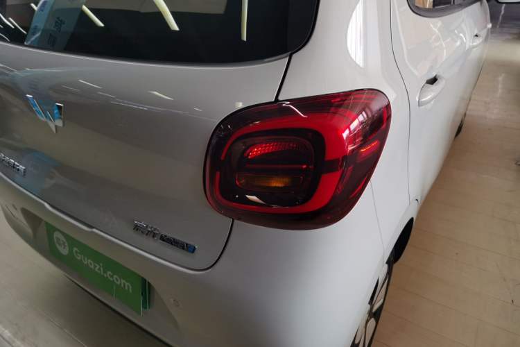 Used Wuling Hongguang MINIEV 2025 Four-Door Version Advanced Edition
