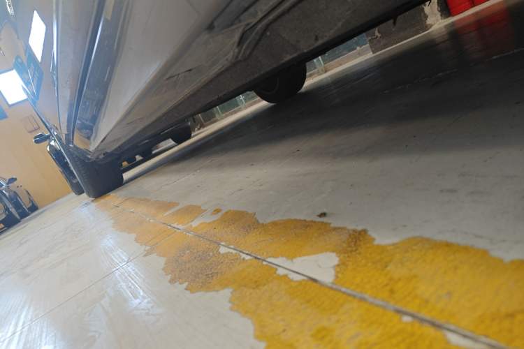 Used Audi A6L 2015 30 FSI Millionth Anniversary Comfort Model
