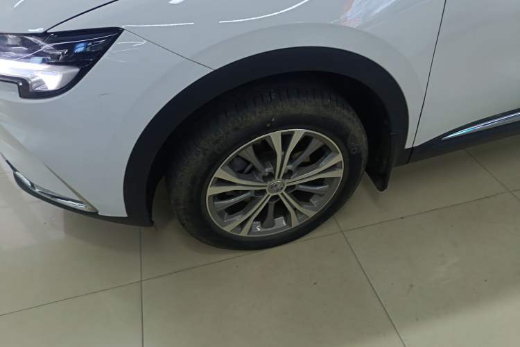 Used Buick Envision 2023 Encore Plus 652T Five-Seat Luxury Model
