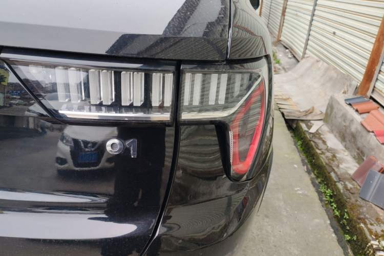 Used Lynk & Co 01 2019 2.0T Two-Wheel-Drive Pro Version China VI Standard