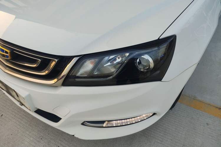 Used Geely Auto Emgrand 2017 Sedan Million Edition 1.5L Manual - Upward Version
