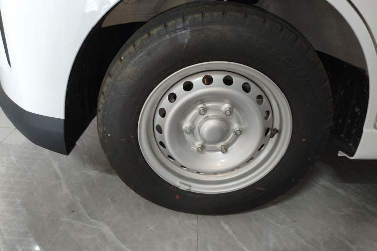 Used Wuling Yangguang 
