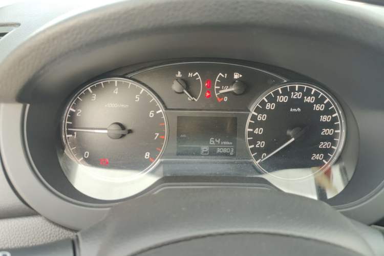 Used Nissan Tiida 2019 1.6L CVT Cool Edition China VI Standard