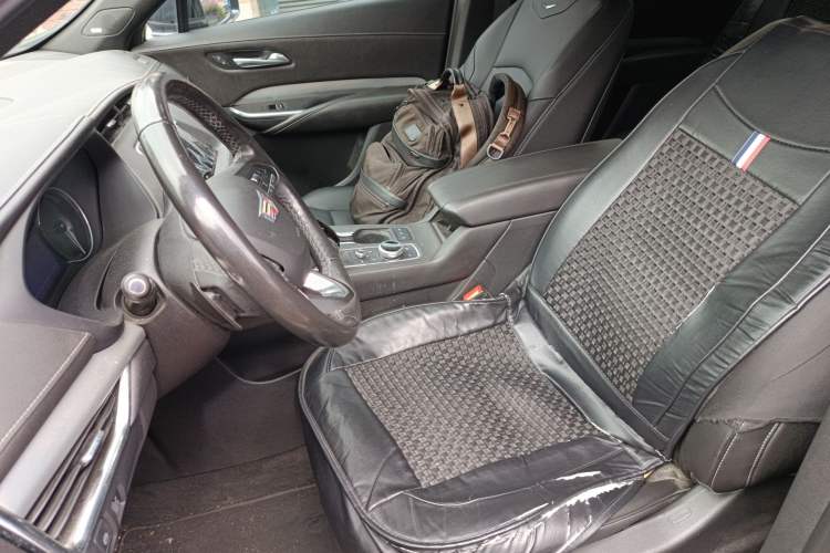 Used Cadillac XT4 2021 28T Two-Wheel Drive Leading Version