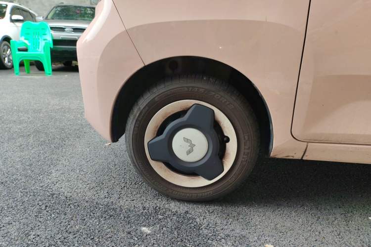 Used Wuling Hongguang MINIEV 2022 Macaron Premium Model – Lithium Iron Phosphate
