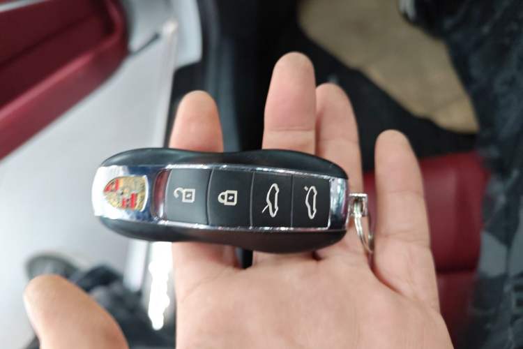 Used Porsche 718 2022 Spyder 2.0T