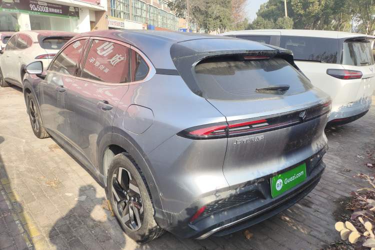 Used Baojun Yunhai 2024 140km Plug-in Hybrid Version