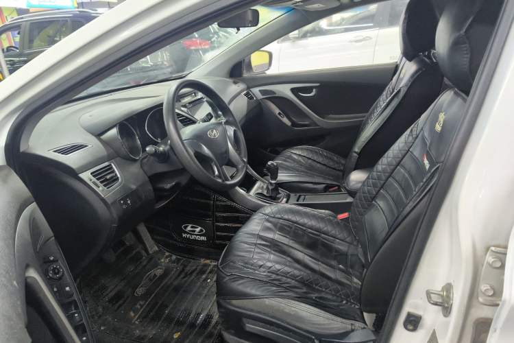 Used Hyundai Elantra 2012 1.6L Manual Leading Model