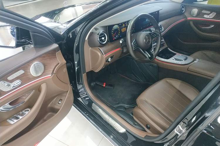 Used Mercedes-Benz E-Class 2023 E 300 L Luxury Model
