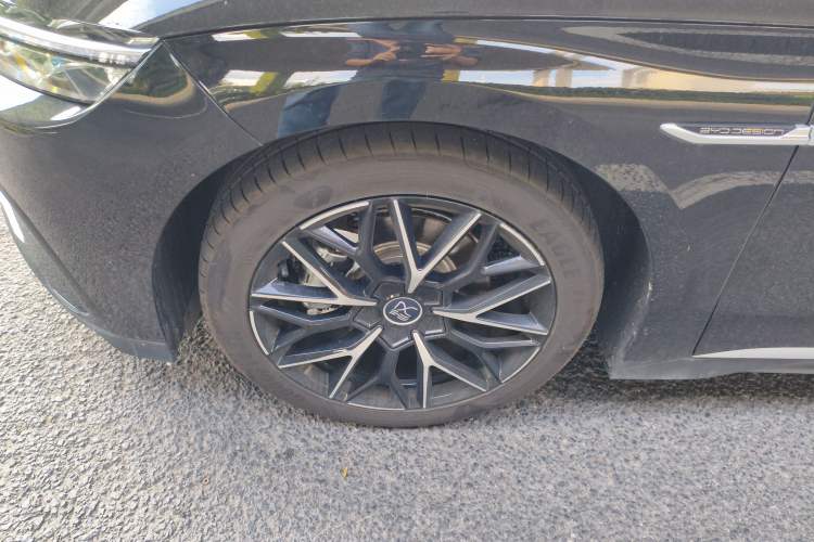 Used BYD Han 2025 DM-i 125KM Prestige Model
