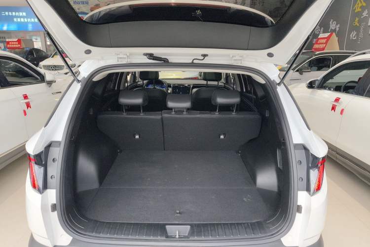 Used Hyundai Tucson 2023 Tucson L 1.5T Automatic Two-Wheel Drive DLX Luxury Edition
