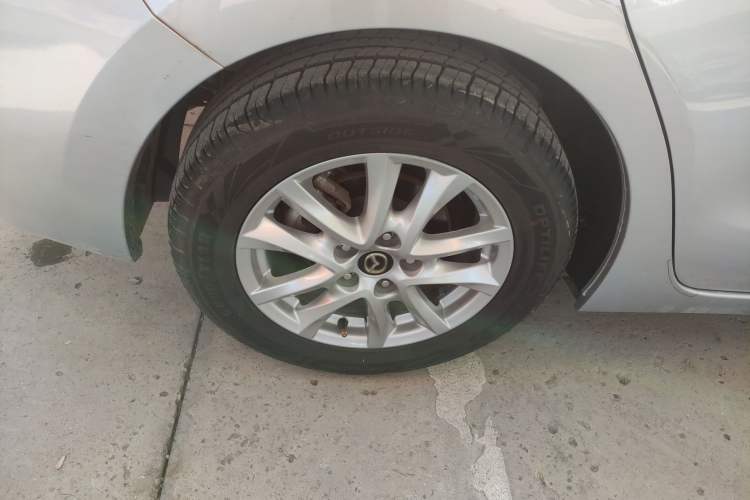 Used Mazda Mazda 3 Axela 2017 Sedan 1.5L Automatic Luxury Model Emission Standard China V
