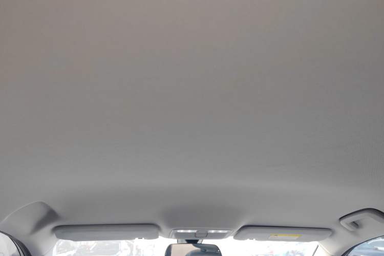 Used Baojun Baojun E6 
