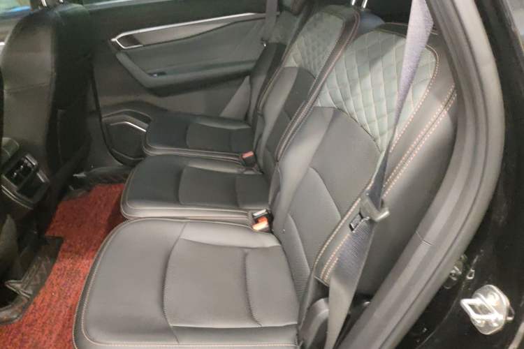 Used Geely Auto Haoyue L 2023 2.0T DCT Prestige Edition
