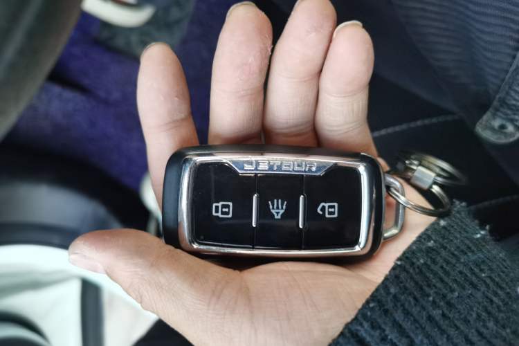 Used JETOUR X70M 2021 1.5T DCT Luxury Partner Model 5 Seats