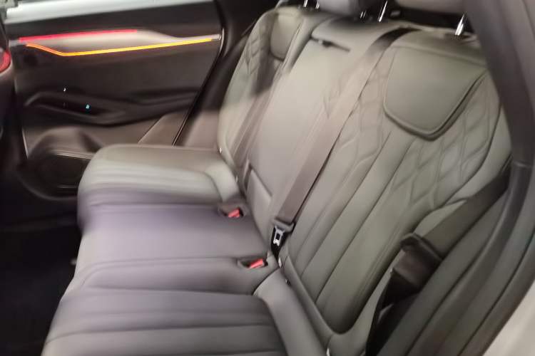 Used BYD Song L EV 2025 Intelligent Driving Version 662 km LiDAR Excellence Edition