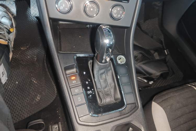 Used Volkswagen Bora 2024 200TSI DSG Comfort Edition
