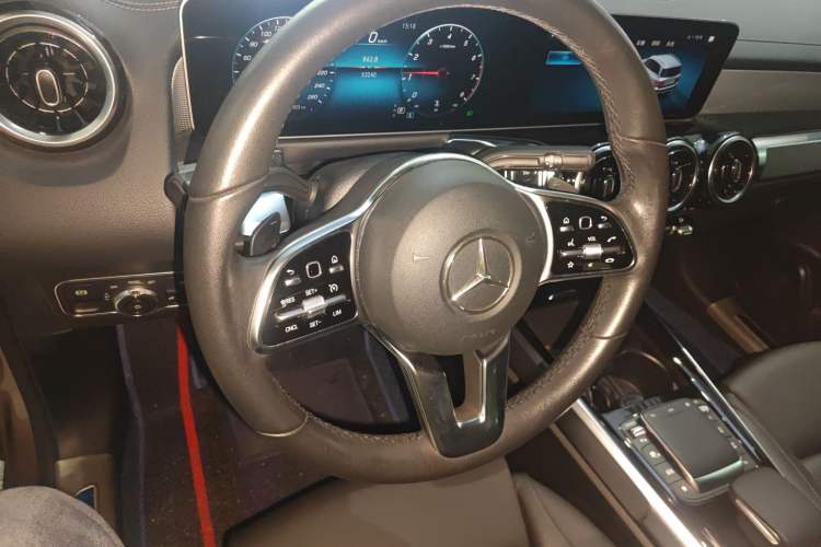 Used Mercedes-Benz GLB 2020 GLB 180 Fashion Model