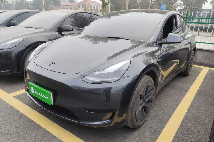 Used Tesla Model Y 2024 Rear-Wheel-Drive Version
