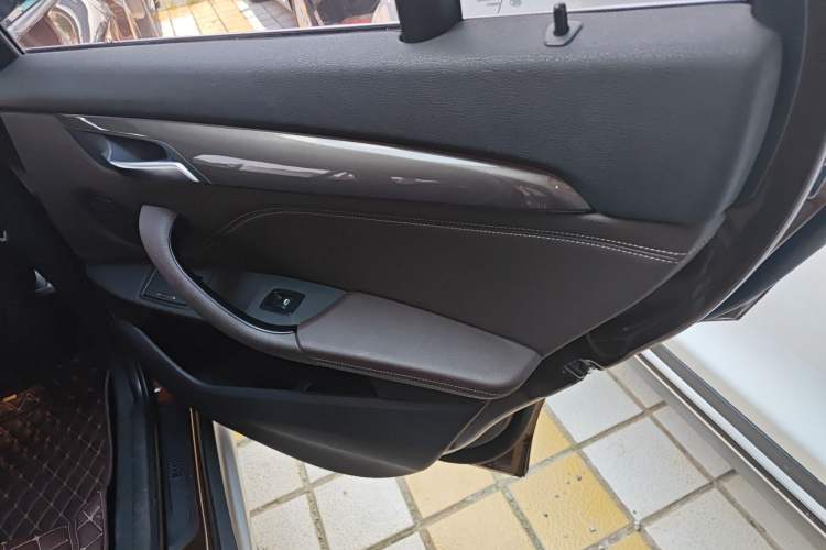 Used BMW X1 2016 sDrive20Li Luxury Model
