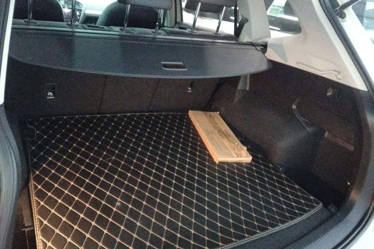 Used Volkswagen Tiguan L 2021 280TSI Automatic Two-Wheel Drive Smart Edition
