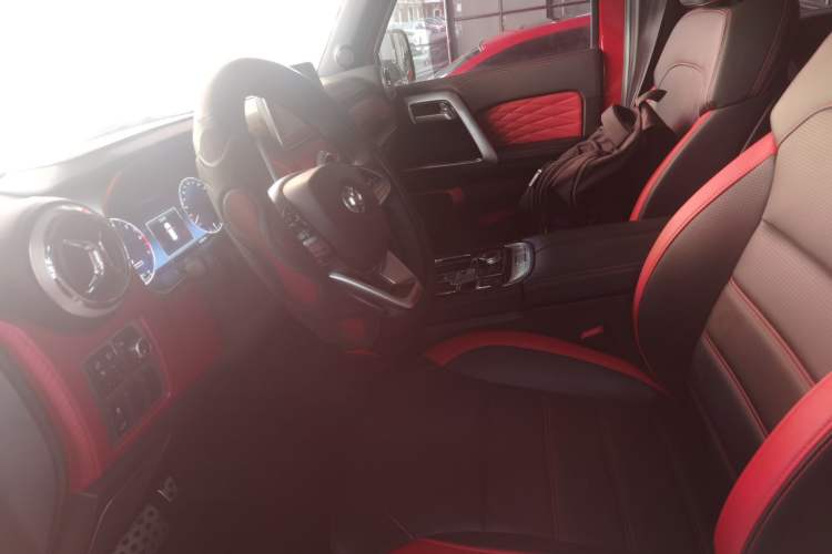 Used BAIC Off-Road BJ40 2018 PLUS 2.3T Automatic Four-Wheel Drive Flagship Version China V Emission Standard