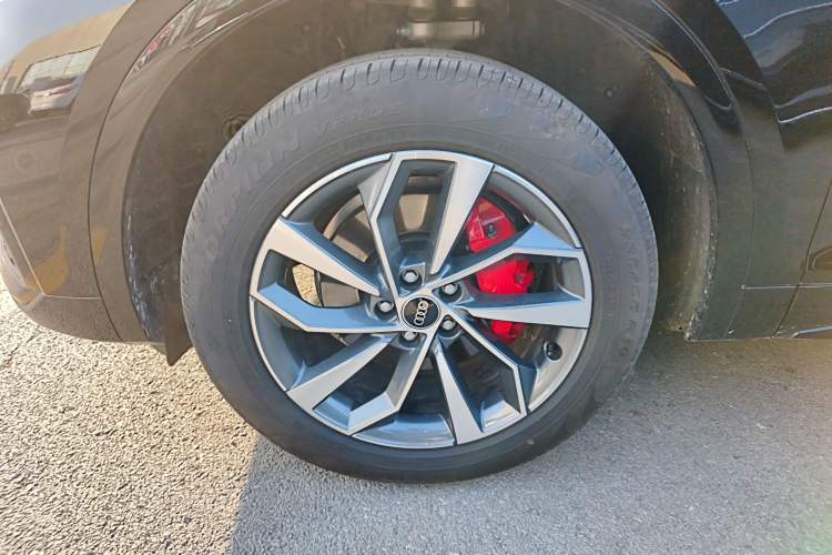 Used Audi Q5L 2025 quattro 45th Anniversary Edition 40 TFSI Luxury Dynamic Model