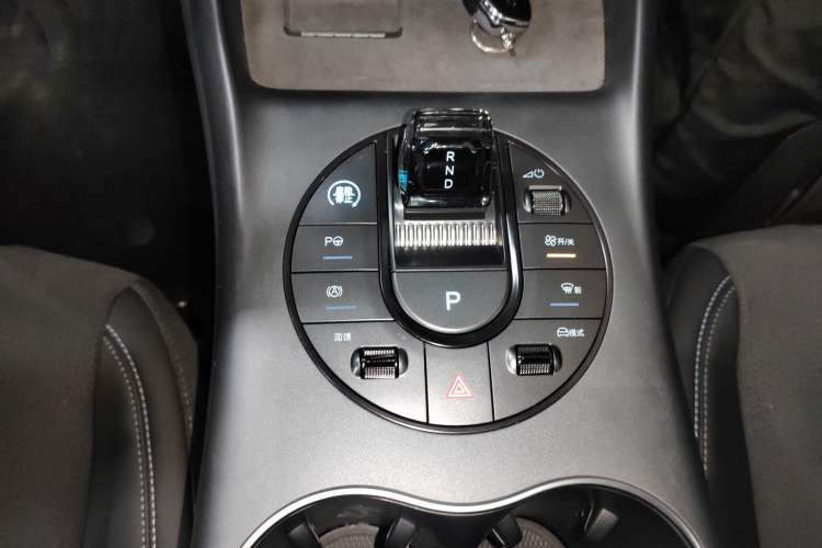 Used BYD Seal 2025 Restyled 600 Four-Wheel Drive Intelligent Driving Version
