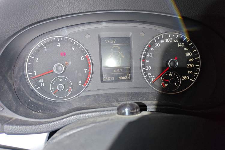 Used Volkswagen Passat 2015 1.4TSI Manual Luxury Edition
