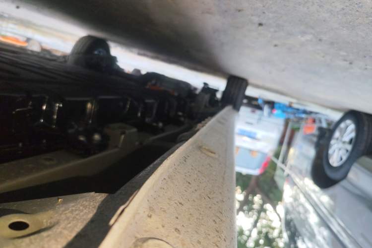 Used Wuling Yangguang 2024 300KM Comfort Version Passenger Van 75kW
