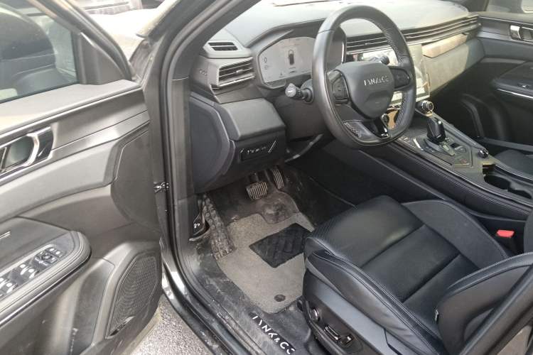 Used Lynk & Co 01 EM-P 2023 1.5TD EM-P PM
