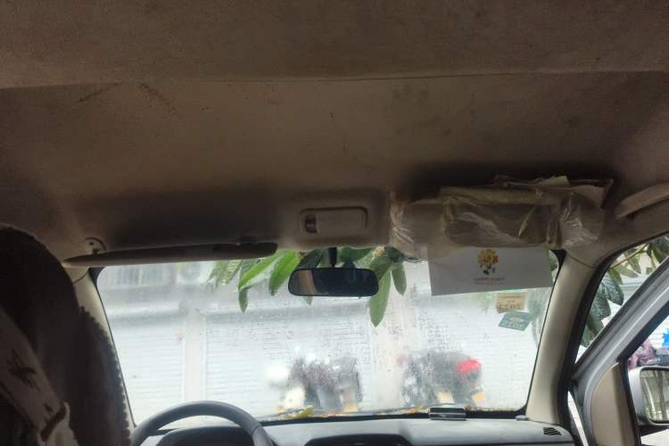 Used Wuling Rongguang 2014 1.2L S Standard Model
