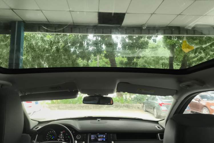 Used Land Rover Discovery Sport 2016 2.0T SE
