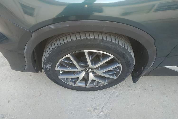 Used GAC Trumpchi GS8 2022 Linghang Series 2.0 TGDI Two-Wheel-Drive Luxury Smart Connectivity Version (7 Seats)