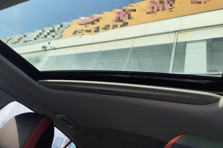 Used Kia KX Cross 2017 1.4L AT GLS
