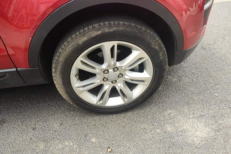 Used Land Rover Range Rover Evoque 2016 2.0T SE PLUS Smart Enjoyment Edition
