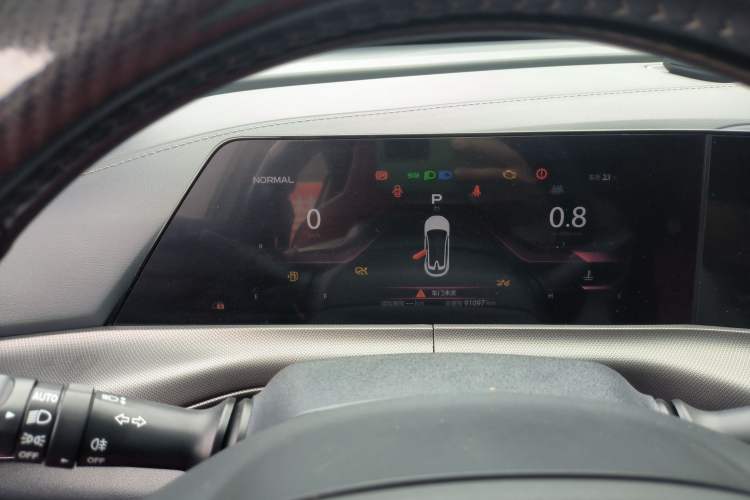 Used Changan UNI-T 2020 1.5T Prestige Version
