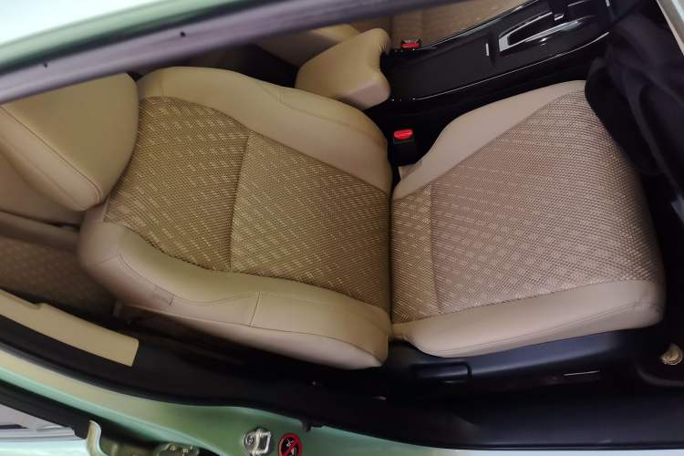 Used Honda Jade 2017 210TURBO CVT Fashion Edition 5-seater
