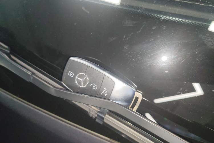 Used Mercedes-Benz GLC 2022 GLC 260 L 4MATIC Luxury Model