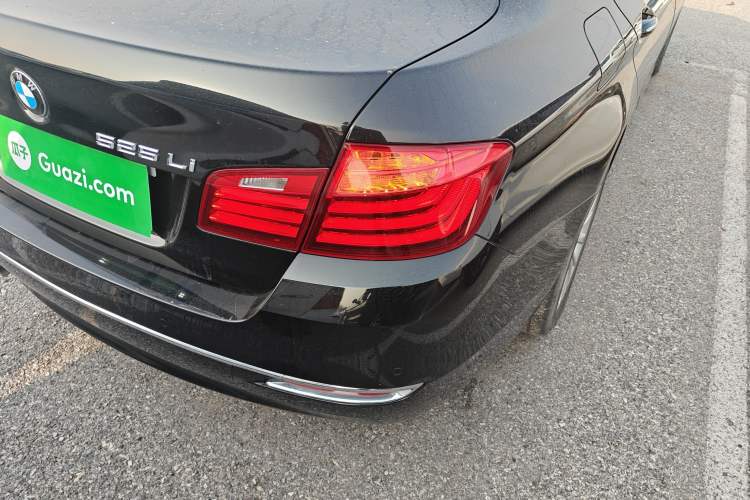 Used BMW 5 Series 2014 525Li Luxury Design Package
