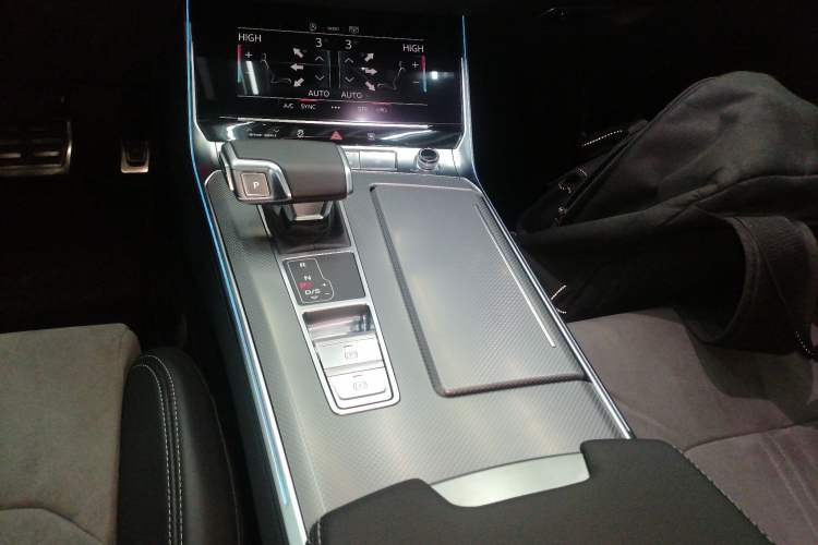 Used Audi A6L 2024 45 TFSI Prestige Dynamic Edition