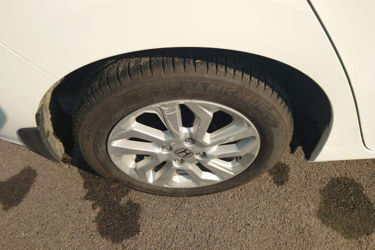 Used Honda Fit 2018 1.5L CVT Comfort Sunroof Version