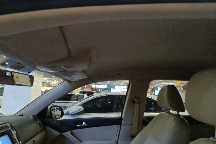 Used Volkswagen Tiguan 2015 1.8TSI Automatic Two-Wheel Drive Trend Edition