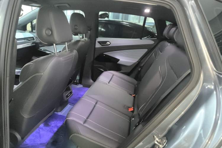 Used Volkswagen ID.4 X 2023 Pure Smart Edition
