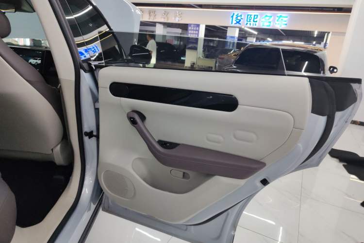 Used Leapmotor C11 2023 Range-Extended 300 Comfort Edition
