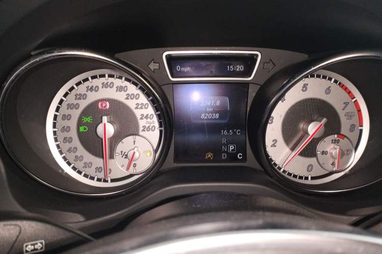 Used Mercedes-Benz CLA 2016 CLA 220 4MATIC
