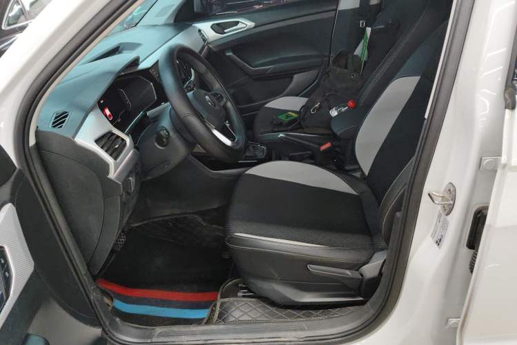 Used Volkswagen Tacqua 2023 200TSI DSG Joy-Connect Edition