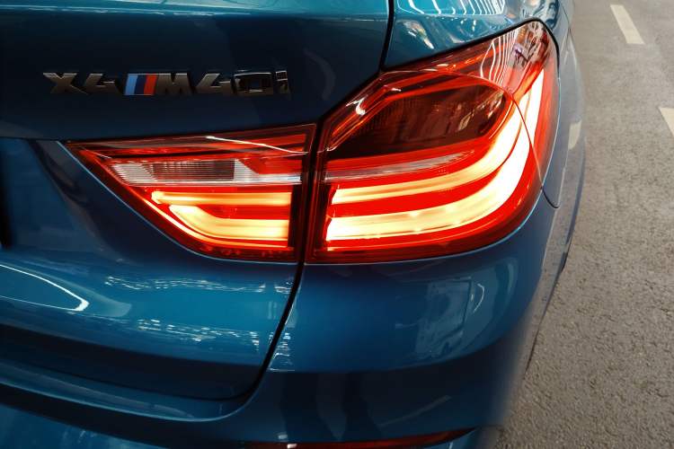 Used BMW X4 2016 M40i
