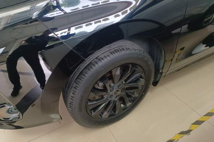 Used FORTHING T5 EVO 2021 1.5TD DCT Diamond Edition